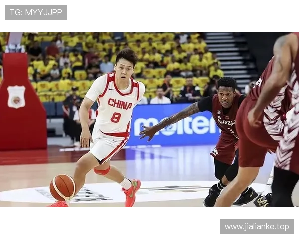 北京男篮25比2打懵深圳开局